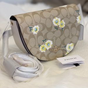 NEW AUTHENTIC Coach Crossbody x Daisy Prints